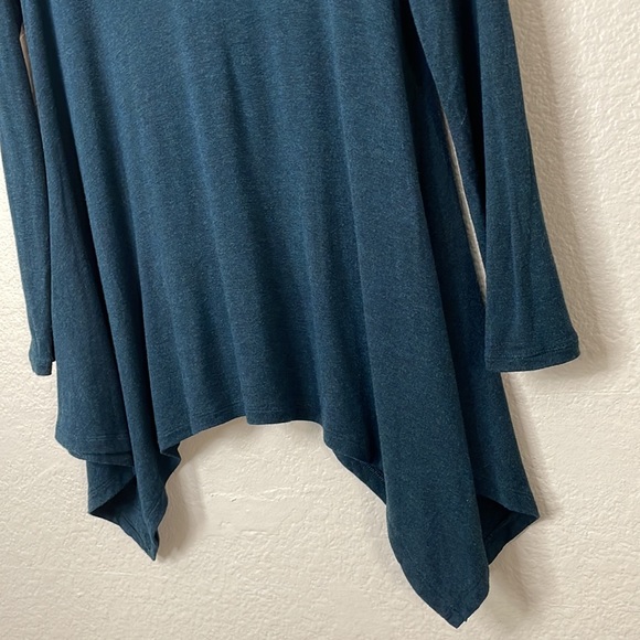 CABI Halftime Tunic | Teal | XS - Picture 4 of 9